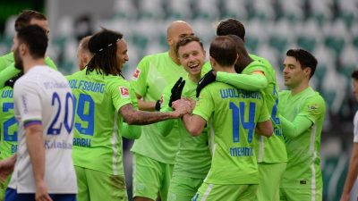 Abstieg rückt näher: Schalke verliert deutlich in Wolfsburg