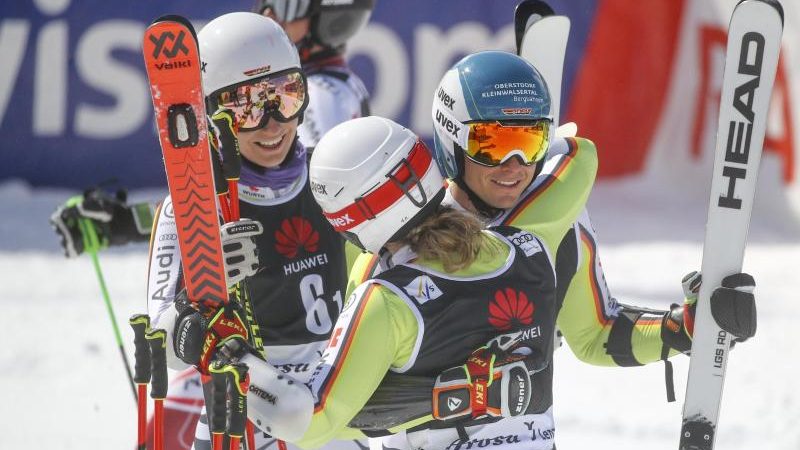 Deutsche Skirennfahrer rasen auf Platz zwei beim Teamevent