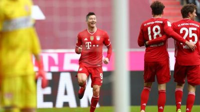 Bayern zünden den Offensiv-Turbo – VfB überfordert