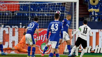 Gladbachs Pleitenserie endet beim FC Schalke