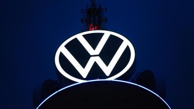 VW legt Angebot vor – aber IG Metall für weitere Warnstreiks
