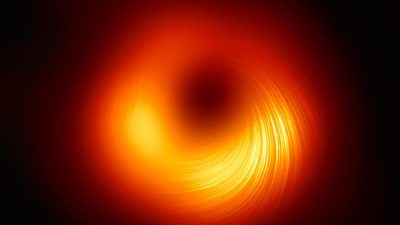 Forscher machen Magnetfelder nah an Schwarzem Loch sichtbar