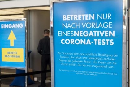 Regierung noch uneinig bei Reiserückkehrer-Testpflicht – GdP zweifelt an Machbarkeit