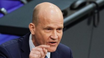 Brinkhaus fordert Tempo bei Modernisierung der Bundeswehr