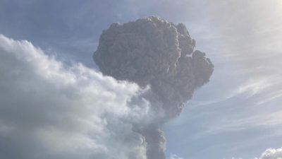 Vulkan auf Karibik-Insel St. Vincent erstmals seit vier Jahrzehnten ausgebrochen