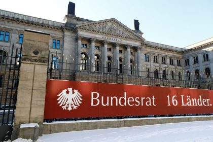 Weg für Erleichterungen von Geimpften und Genesenen ist frei