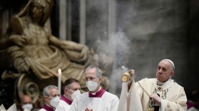 Papst spendet Segen „Urbi et Orbi“ erneut unter Corona-Bedingungen
