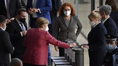 §28b IfSG: Bundestag beschließt Merkels Notbremsen-Gesetz – FDP plant Verfassungsbeschwerde