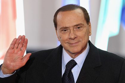 Italiens Ex-Regierungschef Berlusconi erneut im Krankenhaus