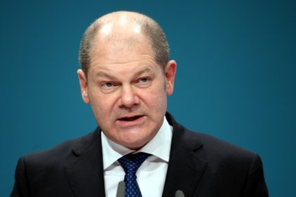Scholz: Im Mai kommt verbindlicher Öffnungsfahrplan aus Corona-Lockdown