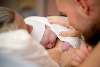 Zahl der Geburten 2020 leicht gesunken – deutlicher Anstieg im Dezember