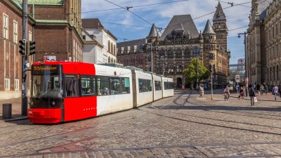 Jugendliche fahren mit gestohlener Straßenbahn durch Bremen