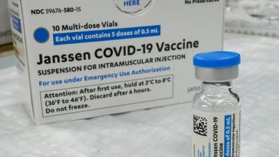 Millionen Covid-Impfdosen von Johnson müssen wegen Kontaminations-Gefahr vernichtet werden