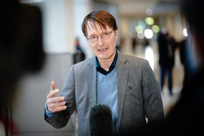 Lauterbach: EM in zwölf Ländern «verantwortungslos»