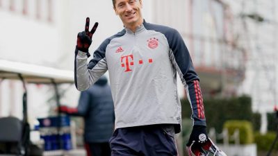 Bayern-Torjäger Lewandowski nimmt Lauftraining auf