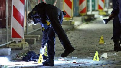 Syrer nach tödlicher Messerattacke vor Dresdener Gericht – wollte laut  Gutachter „Ungläubige“ töten