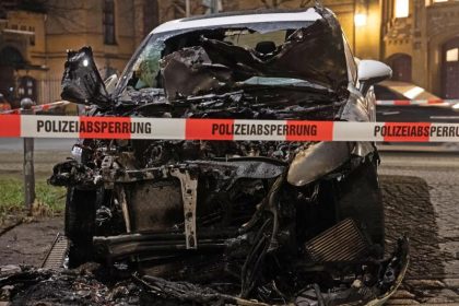 Razzia im Clan-Milieu: Zwei Verdächtige nach Auto-Brandstiftungen in Berlin-Neukölln