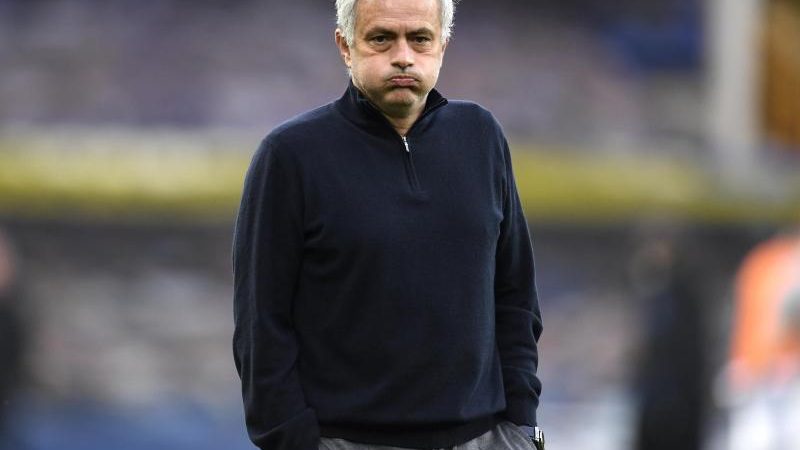 Medien: Tottenham Hotspur feuert Star-Trainer Mourinho