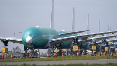 Boeing erneut mit hohem Verlust