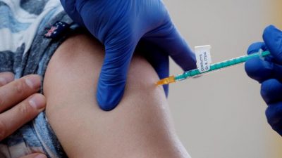 GroKo will schnelle Entscheidung über Rechte Geimpfter – Ramelow: „Impfschutz nur 6 Monate gegeben“