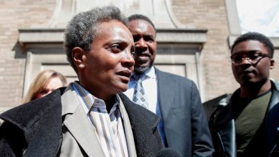 Chicago am Limit: Bürgermeisterin erklärt Notstand wegen Migrantenflut