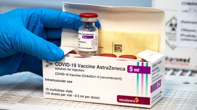 EU wirft AstraZeneca „eklatante Verletzung“ des Impfstoffvertrages vor