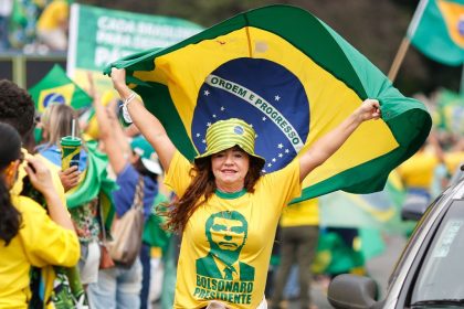 Tausende Unterstützer von Brasiliens Präsident Bolsonaro gehen auf die Straßen