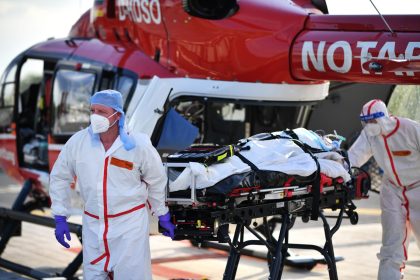 Mediziner kritisiert strenge Maßnahmen: Sechsmal höhere Corona-Todeszahl in Deutschland als in Indien