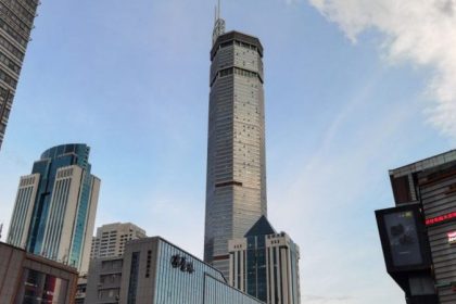 Not-Evakuierung: Einer der höchsten Wolkenkratzer Chinas schwankte
