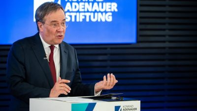 Laschet fordert Kanzlerkandidaten heraus: Klares Bekenntnis zur NATO und zu Zwei-Prozent Verteidigungsausgaben