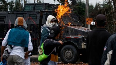 Erneut Gewalt bei Protesten in Kolumbien – Bundesregierung gibt Reisewarnung heraus