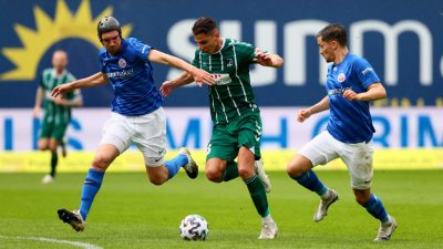 Hansa Rostock steigt in die 2. Liga auf – Ingolstadt in der Relegation
