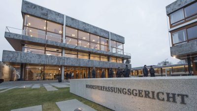 Bayerisches Verfassungsschutzgesetz teilweise verfassungswidrig