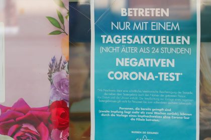 Lockerungen für Corona-Geimpfte und Genesene in immer mehr Bundesländern