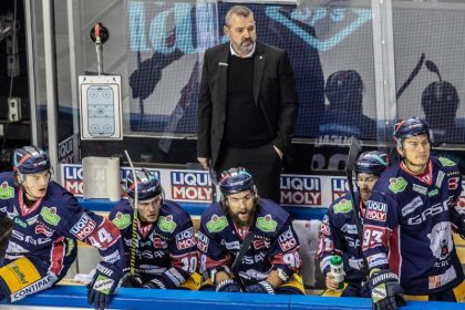 Niederlage in Spiel eins: Eisbären im DEL-Finale unter Druck