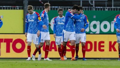 Holstein Kiel erhöht Druck auf den HSV