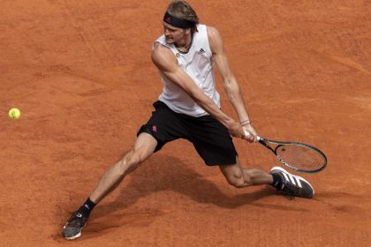 Auch Thiem geschlagen: Zverev im Masters-Finale von Madrid