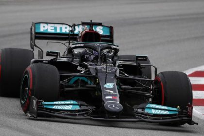 Hamilton kontert nächste Verstappen-Attacke: Sieg in Spanien