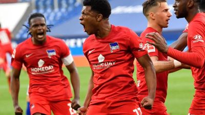 Heldenhaft: Ngankam schießt Hertha zum Sieg gegen Schalke