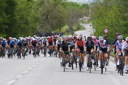 Buchmann verliert Zeit bei erster Giro-Bergankunft