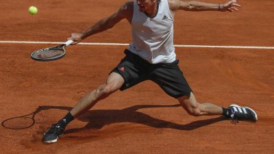 Tennisprofi Zverev erreicht Viertelfinale in Rom