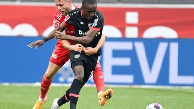Wirtz rettet Leverkusen die Europa League