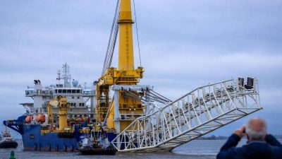 Nord Stream 2 darf zwei Kilometer Leitung legen
