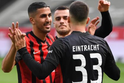 Eintracht siegt zum Abschied von Trainer Hütter