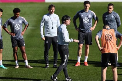Löw spricht über seine Pläne in Seefeld – Warten auf Kroos