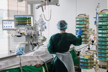 Beweise zeigen: Kliniken fälschten Intensivbetten-Zahlen und Spahns Haus wusste Bescheid