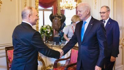Gespräche über Rüstungskontrolle zwischen Washington und Moskau in Genf begonnen