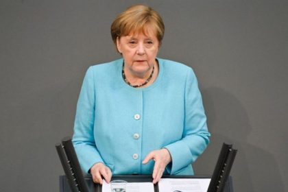 Merkel gegen Corona-Impfpflicht für Mitarbeiter im Gesundheitswesen