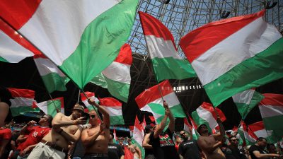 Ungarn will Nationalfarben für Stadien: „Lasst uns alle Stadien rot-weiß-grün färben!“
