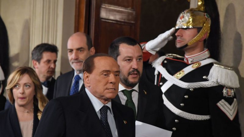 „Arcore Pakt“ in Italien geschmiedet: Berlusconi und Salvini besiegeln Mitte-Rechts-Föderation